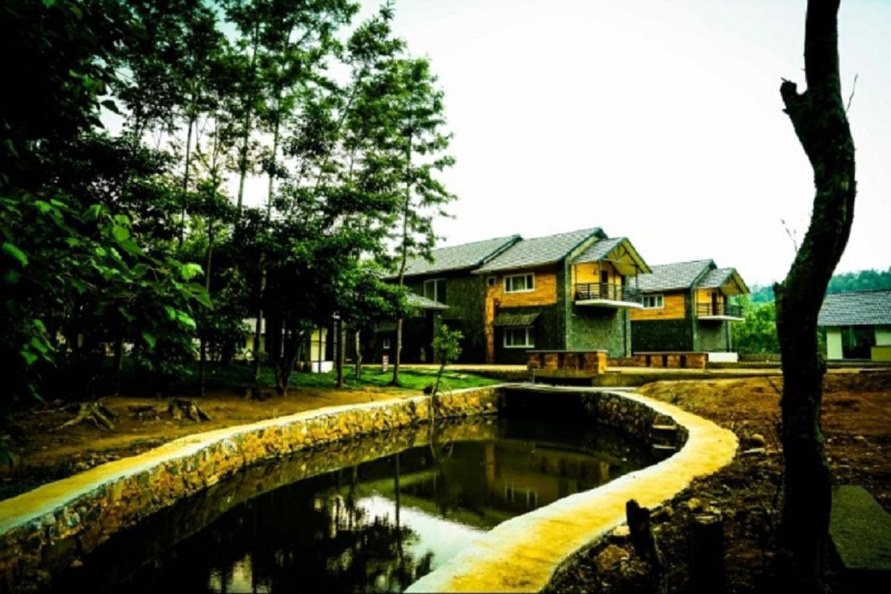 Myst - Yellow Lakes Resorts & Spa Yercaud Dış mekan fotoğraf